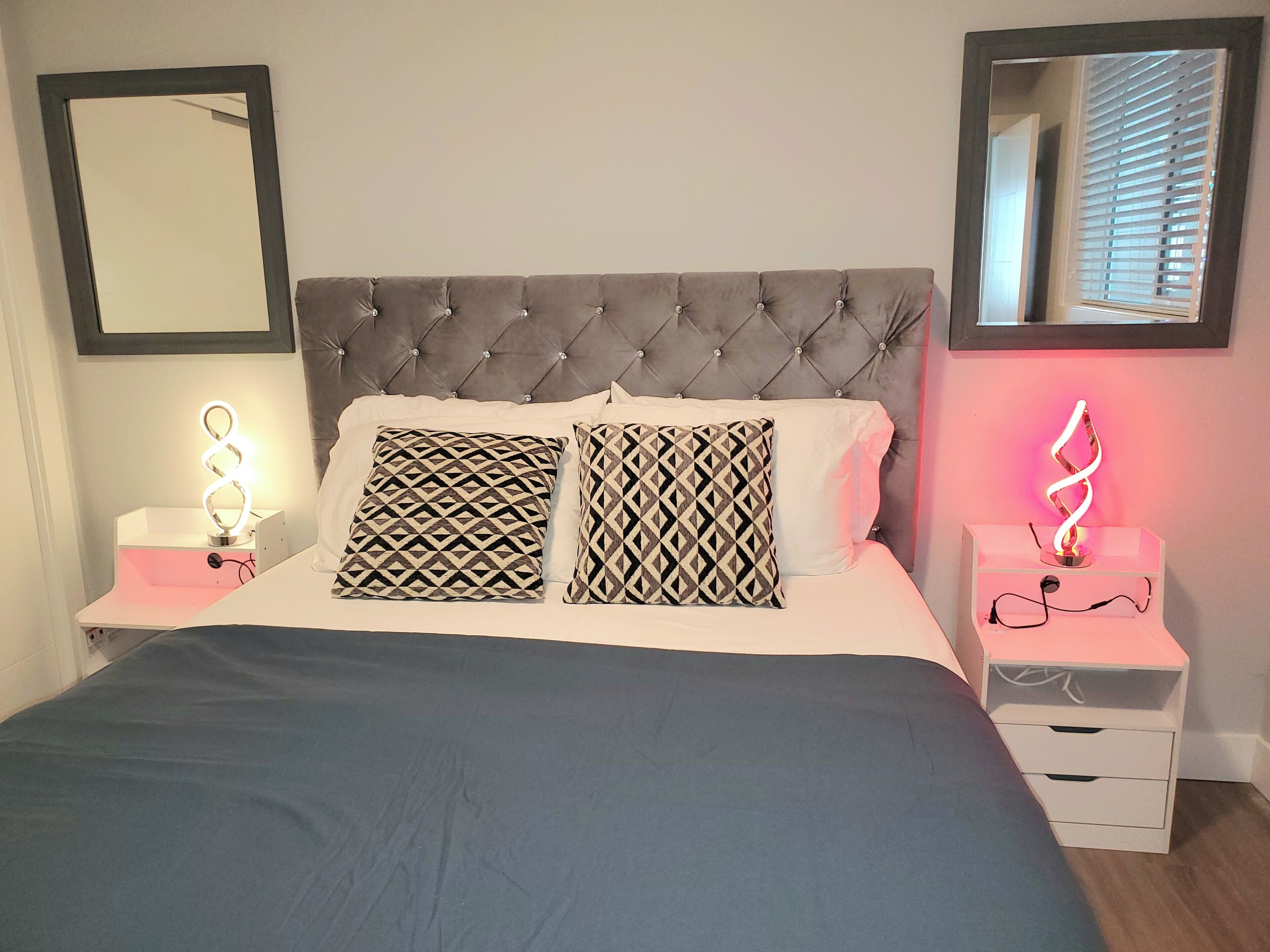 1 bedroom, desk, iron/ironing board, WiFi