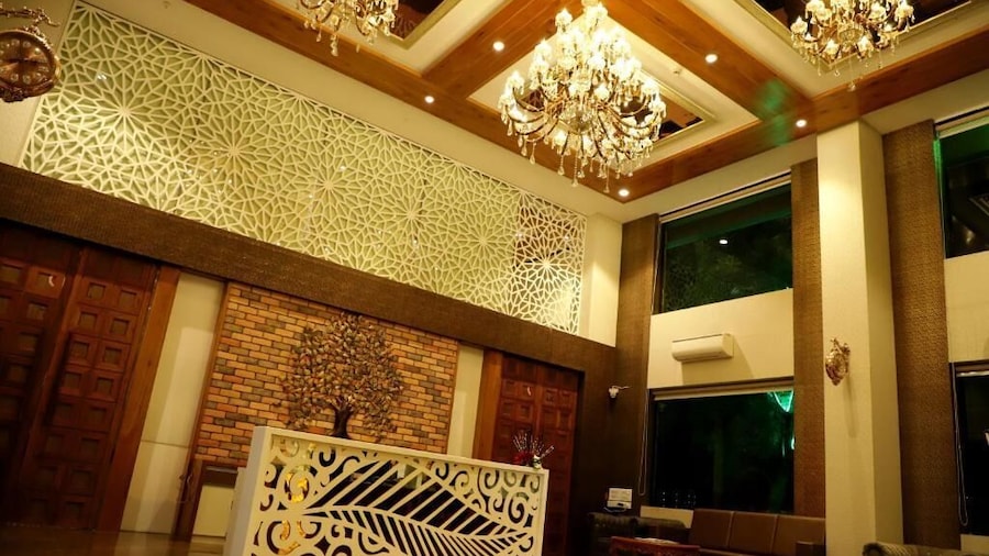 Sai Neem Tree Hotel