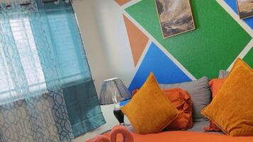 2 bedrooms, iron/ironing board, WiFi, bed sheets