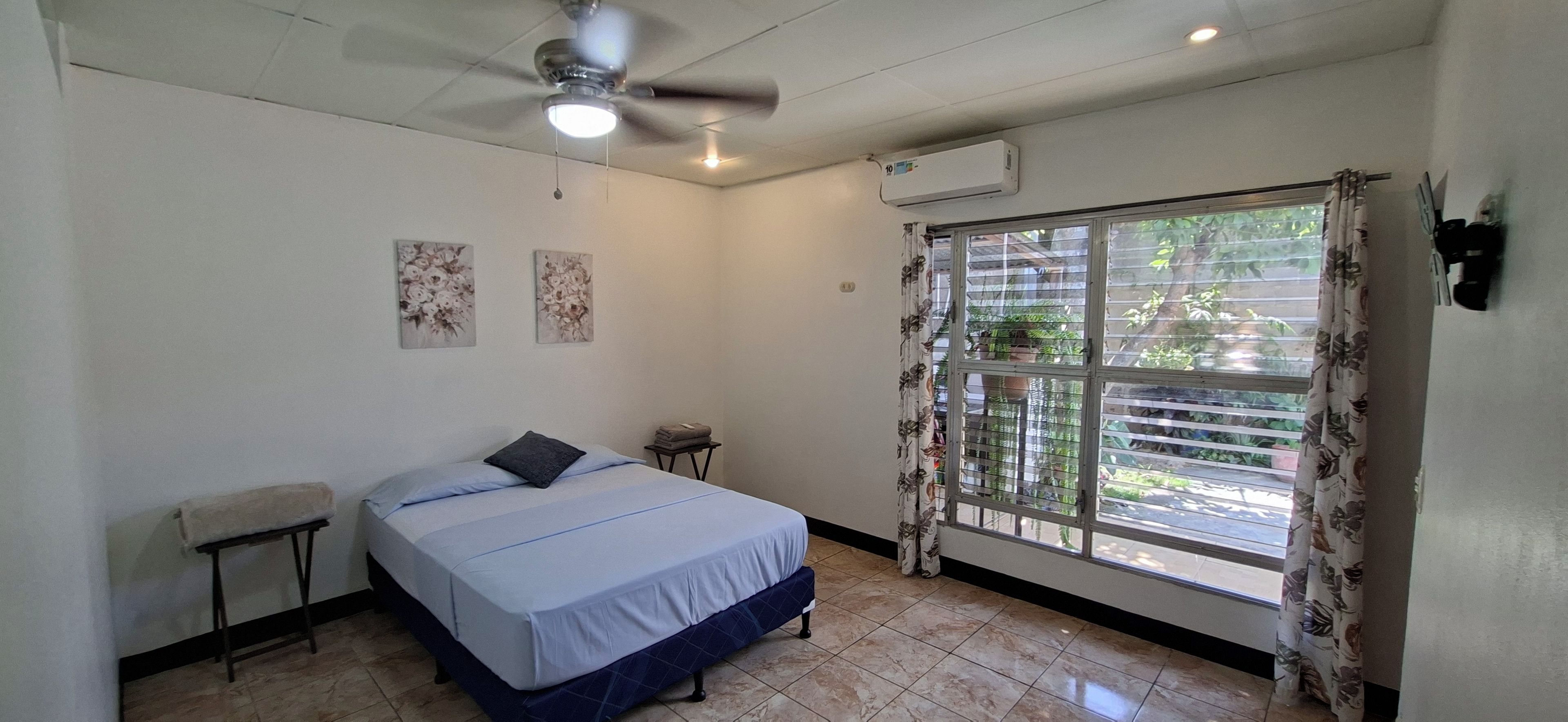 3 bedrooms, desk, iron/ironing board, WiFi (free)