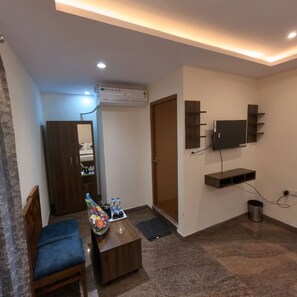 Kamar Double Deluks, pemandangan kota | Meja kerja dan Wi-Fi gratis