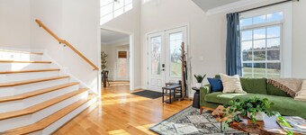 Heated Saltwater Pool~Huge Arcade~Theater~100" TV~Hot Tub~King Beds