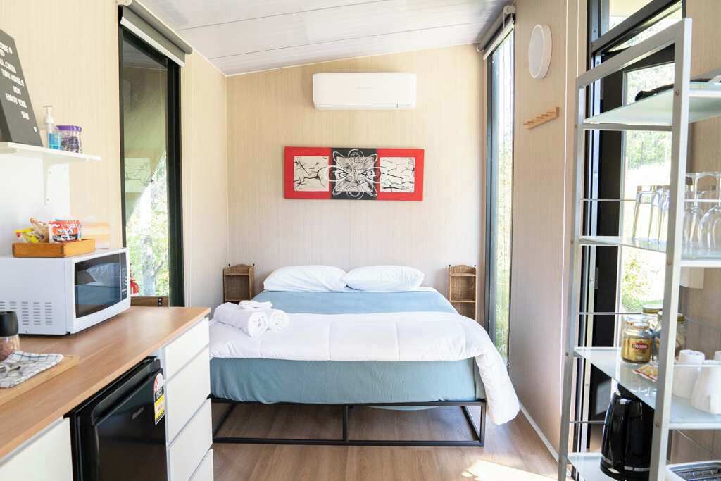 1 habitación y ropa de cama 