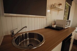 Fridge, microwave, stovetop, toaster