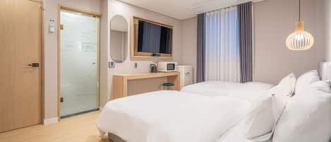 Business Twin Room, City View