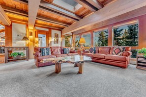 Interior - 3-Level Getaway, Minutes from Lake Tahoe (Tahoe City)
