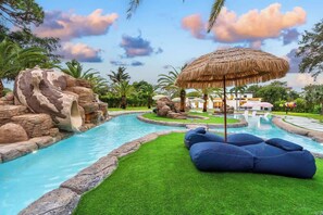 Pool - One and Only Lazy River Pool Villa (Miami)