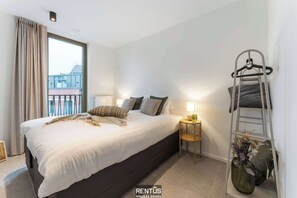 2 chambres, bureau, lit de bébé portatif, Wi-Fi