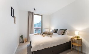 2 bedrooms, desk, travel crib, WiFi