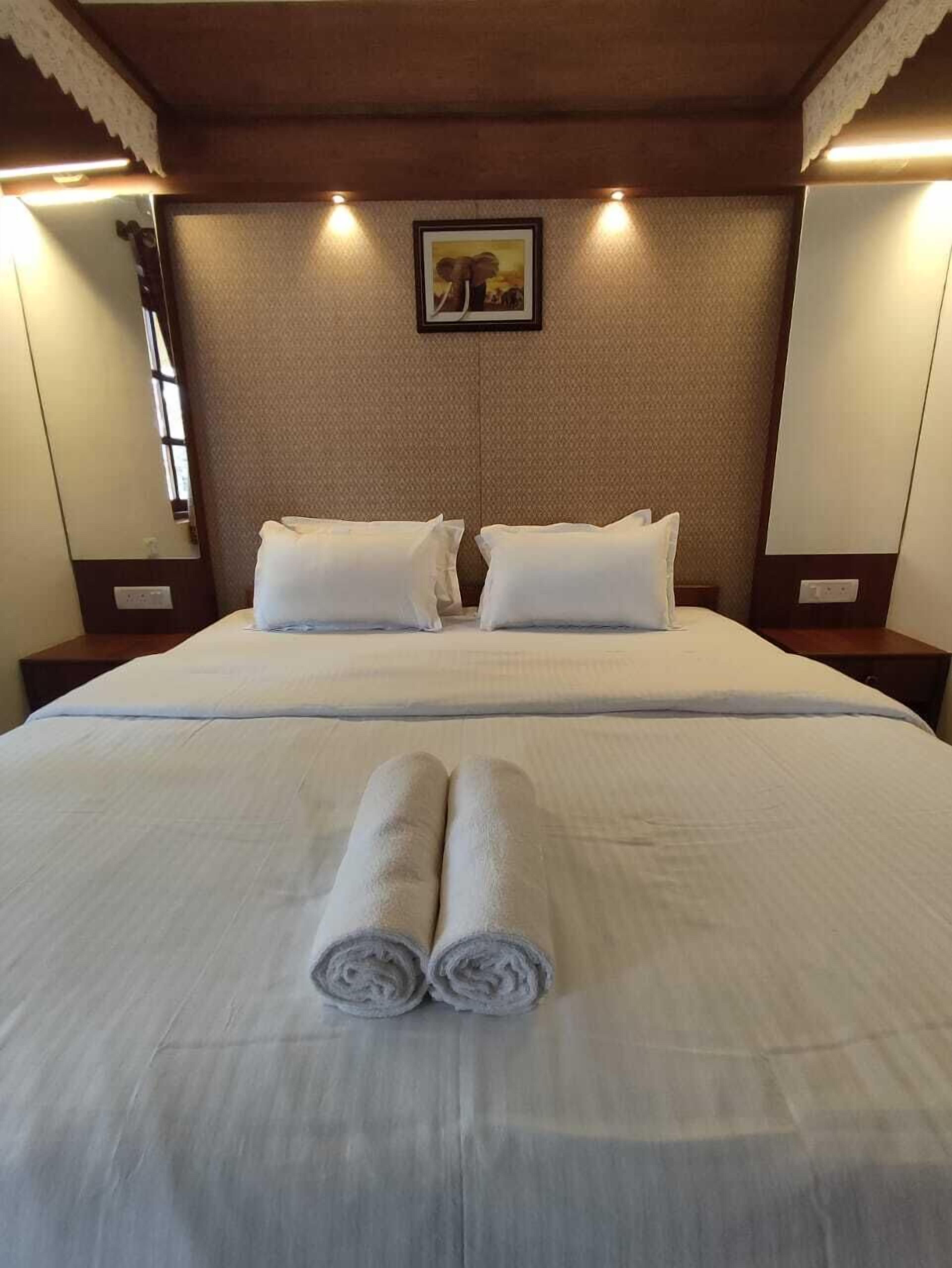 高級公寓 | 埃及棉床單、高級寢具、記憶棉床墊、獨特設計