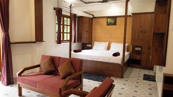 Comfort Studio, Balcony, Pool View