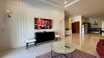 Familievilla, fjellutsikt | Oppholdsområde