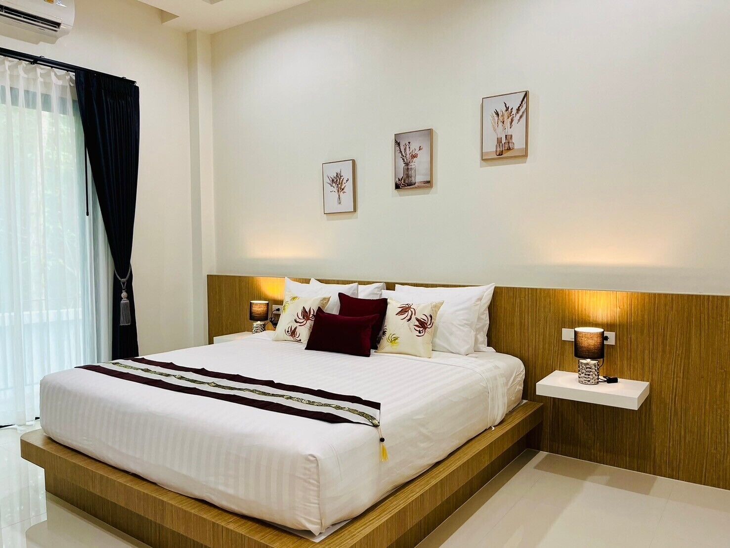 Familievilla, fjellutsikt | 3 soverom, safe på rommet, blendingsgardiner og strykejern/-brett