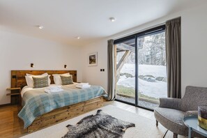 5 Schlafzimmer, Zimmersafe, Bügeleisen/Bügelbrett, kostenloses WLAN
