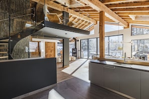 Interior - Chalet Black Squirrel luxury retreat with hot tub, sauna (Chamonix-Mont-Blanc)