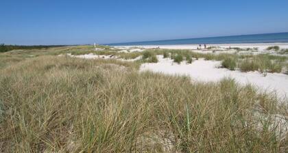 "Amaru" - 500m from the sea by Interhome