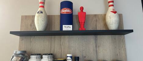 Kaffee und/oder Kaffeemaschine