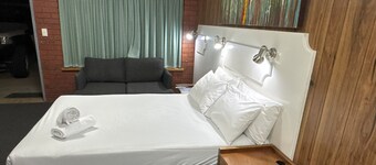 Pastoral Hotel Motel Echuca CBD