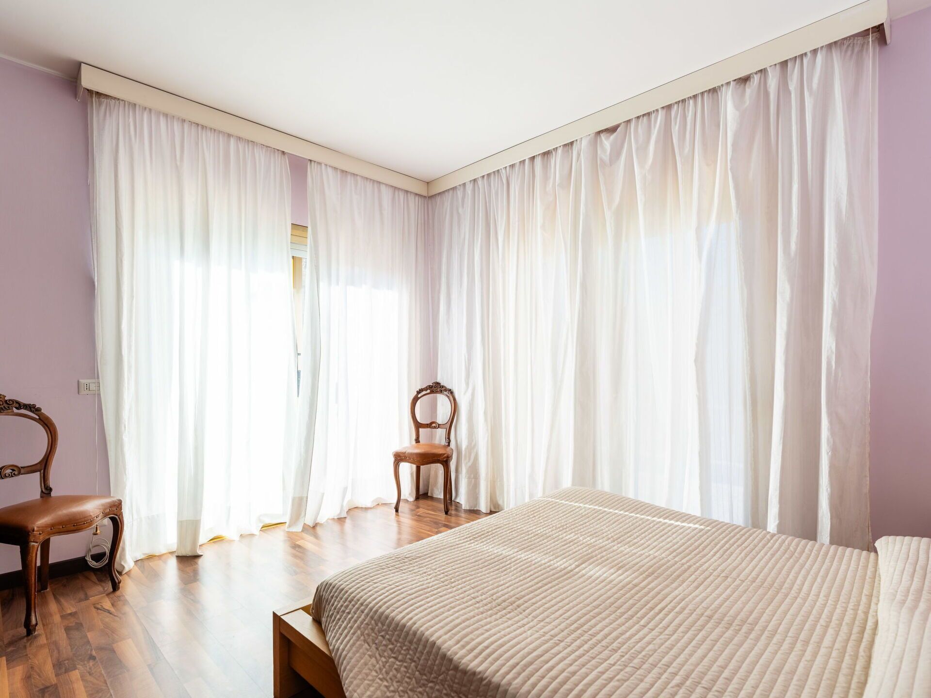 2 Schlafzimmer, Reisekinderbett, kostenloses WLAN