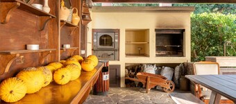 Beautiful  villa for 4 guests with WIFI, A/C, TV and terrace