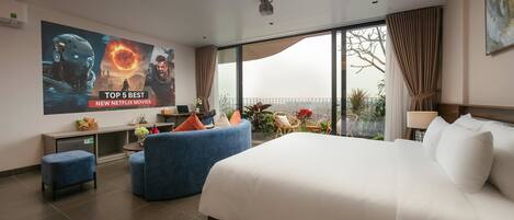 Signature Suite Double with Balcony, Garden View | Premium bedding, pillowtop beds, minibar, in-room safe