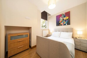 Iron/ironing board, travel cot, free WiFi, bed sheets