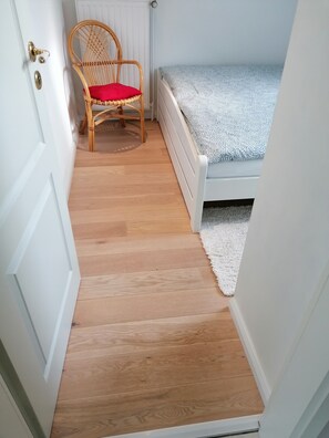 1 bedroom, free WiFi, bed sheets - Apartment 'Ferienwohnung Schwalbennest' with Wi-Fi (Niebüll)