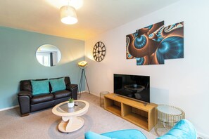 Apartment | Living area - Willson Styles 2 Bedroom w/ Garden in Derby (Derby)