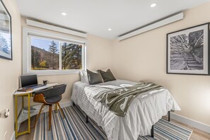2 chambres, bureau, Wi-Fi gratuit, draps fournis