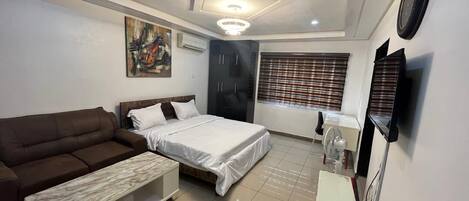 1 bedroom, WiFi, bed sheets