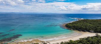 Ocean View South Coast Currarong Family Beach house 