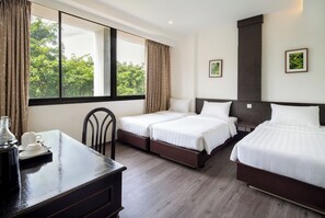 Triple Room, City View