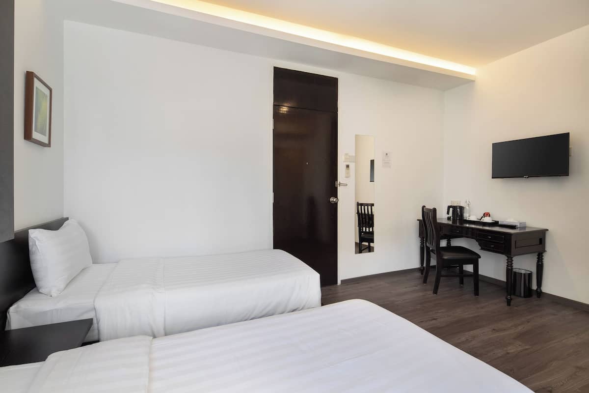 1 bedroom, minibar, in-room safe, individually decorated