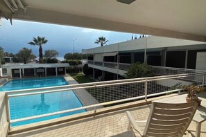 Outdoor pool - Lux apartment at Athens riviera (Voula)