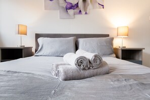 1 bedroom, iron/ironing board, free WiFi, bed sheets - Cosy 1Bed Getaway in Central Hull – Fully Equipped (Hull)