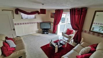 Apartment | Living area