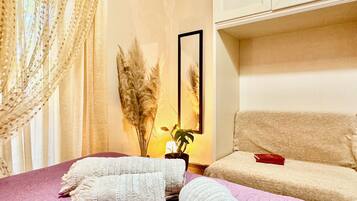 3 dormitorios, tabla de planchar con plancha, wifi gratis y ropa de cama