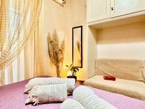3 chambres, fer et planche à repasser, Wi-Fi gratuit, draps fournis