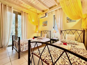 1 soveværelse, pengeskab på værelset, strygejern/strygebræt, weekendseng