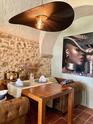 Dining - HOTEL TO RELAX AND ENJOY NATURE AND WITH YOUR PETS  (Sant Feliu de Pallerols)