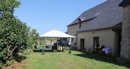 Renovated farmhouse close to the Loire castles. Well-being welcome guaranteed!