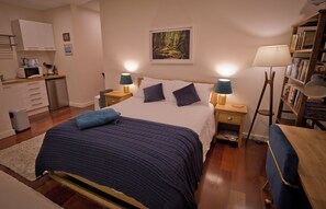 1 quarto, ferros/tábuas de passar roupa, Wi-Fi, roupa de cama