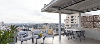Cityscape POOL Penthouse near Machane Yehuda ~6bdrs/5.5bths~by RENTAL ISRAEL