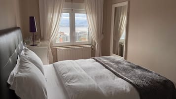 2 Schlafzimmer, Bügeleisen/Bügelbrett, WLAN, Bettwäsche