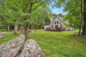 Terrace/patio - Pocono Chalet | Vaulted Pine Ceilings | Pet Friendly | Hot Tub (Albrightsville)