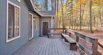 Emerald Pines Cabin | Lake Access | Hot Tub