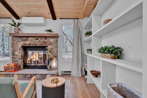 Interior - Emerald Pines Cabin | Lake Access | Hot Tub (Lackawanna County)