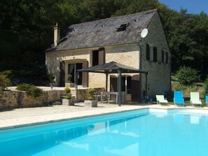 Beheizter Pool