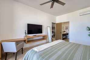 2 bedrooms, desk, iron/ironing board, WiFi