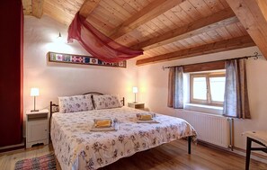 2 Schlafzimmer, Zimmersafe, Bügeleisen/Bügelbrett, kostenloses WLAN